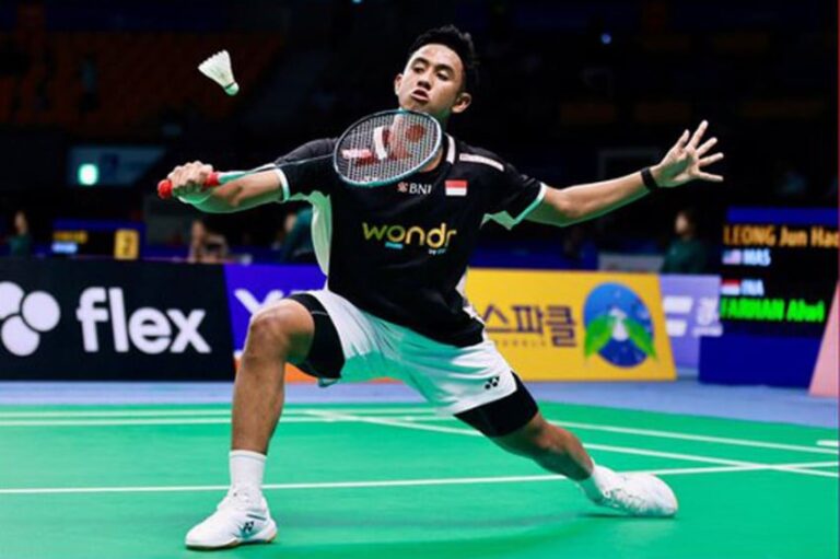 hasil-korea-open-2025-alwi-farhan-menang-dramatis-dan-lolos-ke-babak-16-besar-rkp.jpg