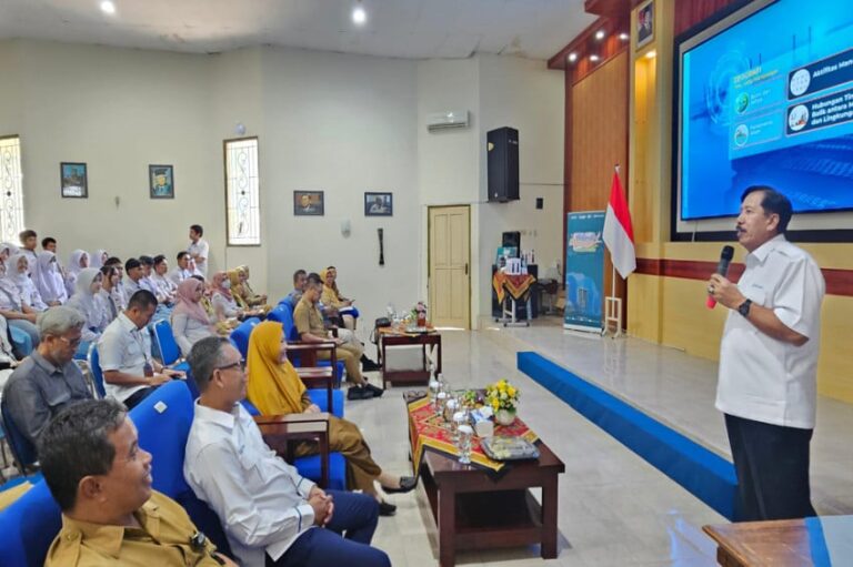 puluhan-sma-di-berbagai-daerah-dikenalkan-peran-logistik-nasional-gjb.jpeg
