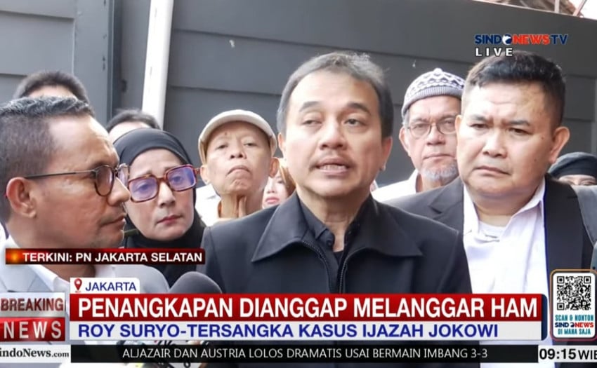 roy-suryo-hadiri-sidang-perdana-praperadilan-tidak-ada-upaya-untuk-memperlambat-peristiwa-utamanya-e.jpeg