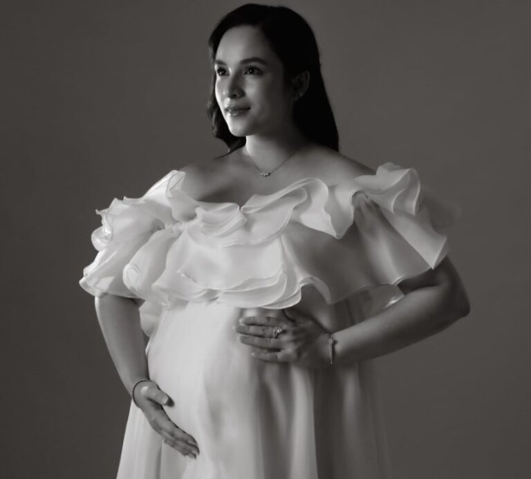 kabar-bahagia-chelsea-islan-umumkan-kelahiran-anak-pertama-qxq.jpg