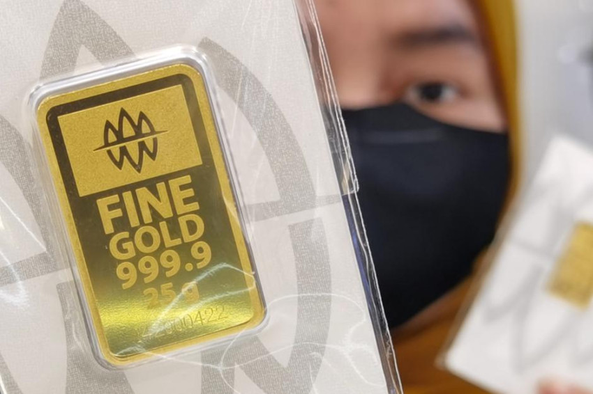 daftar-lengkap-harga-emas-antam-selasa-4-agustus-2026-usai-turun-rp7-ribu-per-gram-klg.jpg