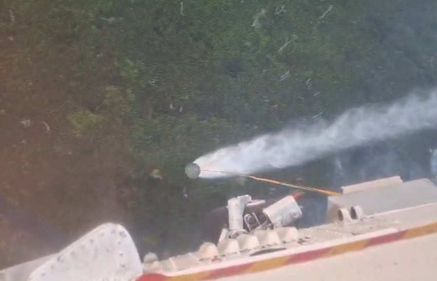 titik-panas-dan-asap-meningkat-bnpb-kerahkan-30-helikopter-tangani-karhutla-kalimantan-kky.jpg